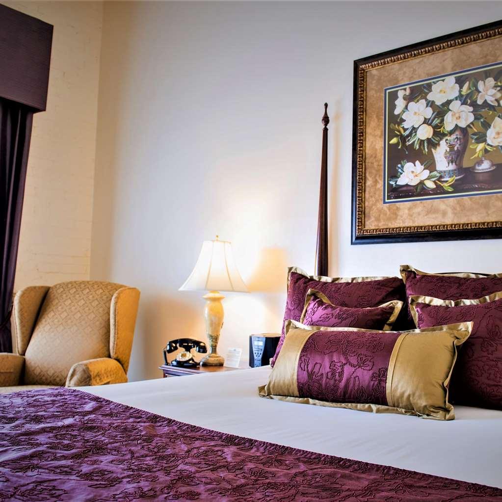 Hotel At Old Town Вічіта Номер фото